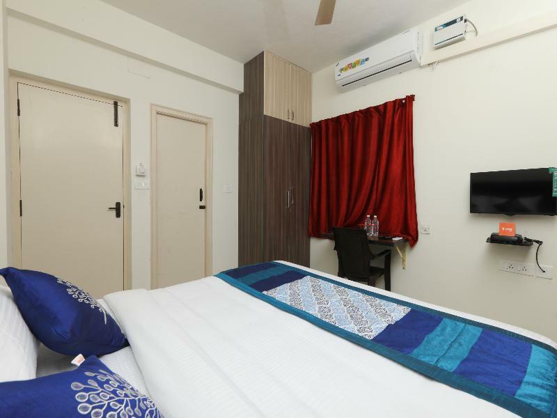 Oyo Flagship 14716 Omr Kelambakkam Hotel 3*